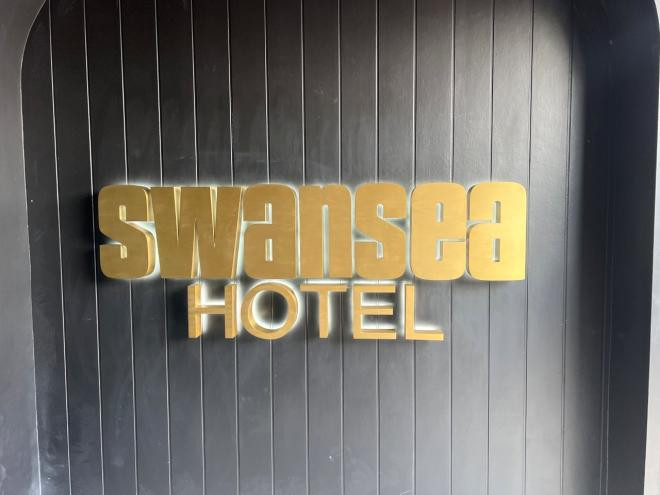 swansea_hotel1